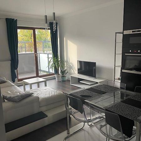 House4you Apartament Sakura Airport Chopin Warsawa Bagian luar foto